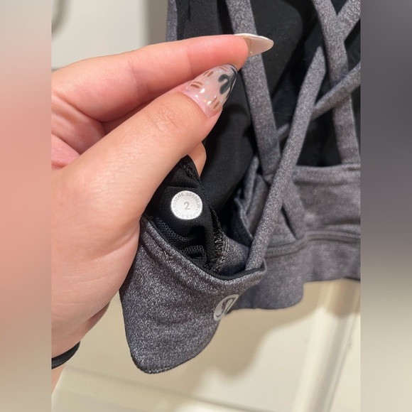 Lululemon Energy bra High Neck - Picture 5 of 6